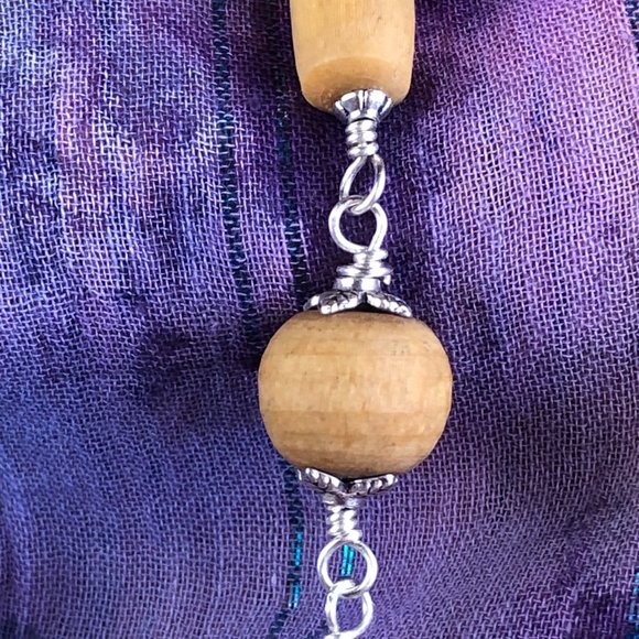 30  1/2" natural Tulasi with Lapis Lazuli beads (Gemstone for Saturn) - Picture 6 of 12